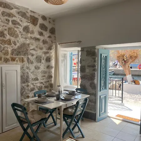 Seaside House * סימי