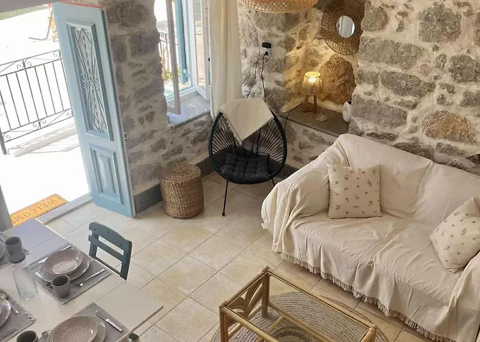 Seaside House * シミ