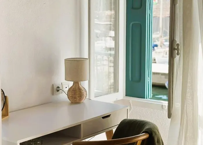 別荘 Seaside House